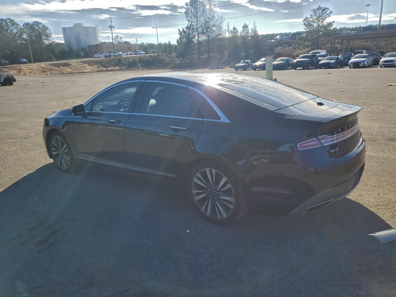 2017 LINCOLN MKZ
