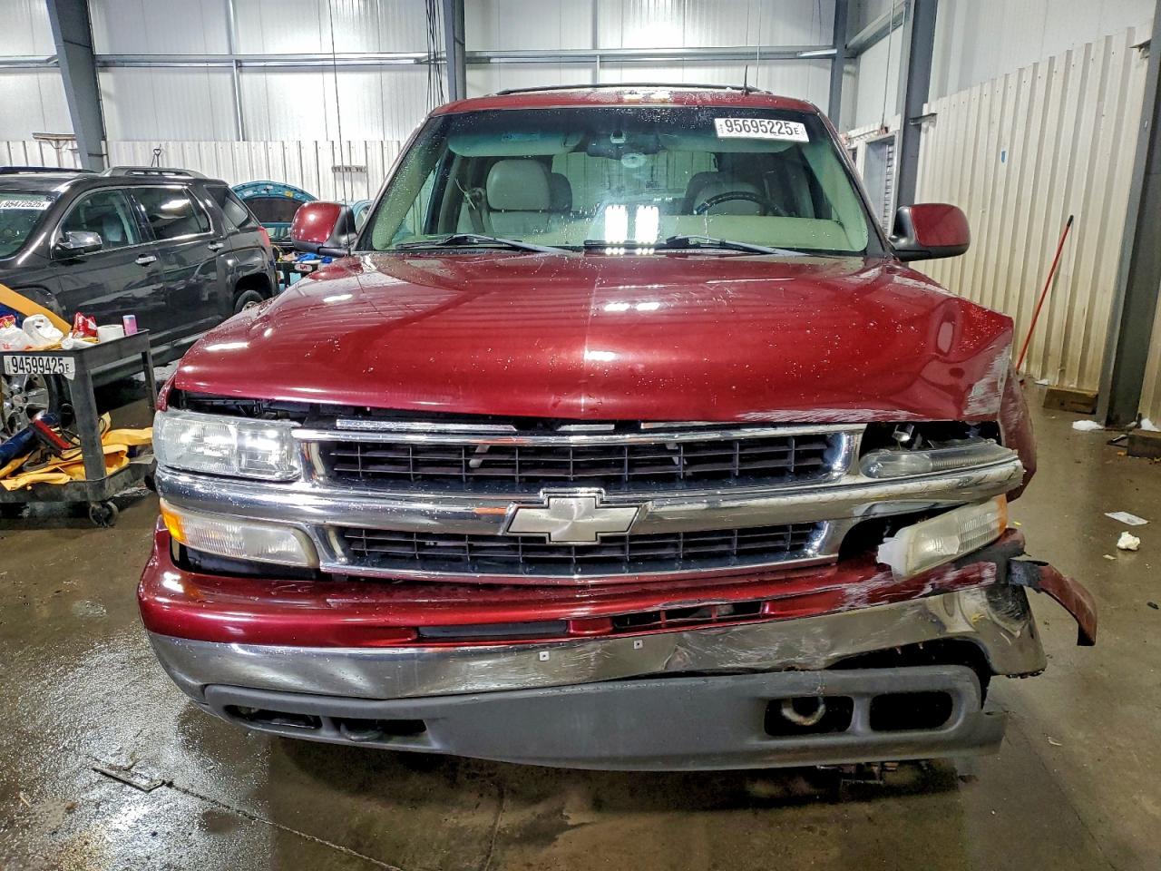 2002 CHEVROLET Tahoe