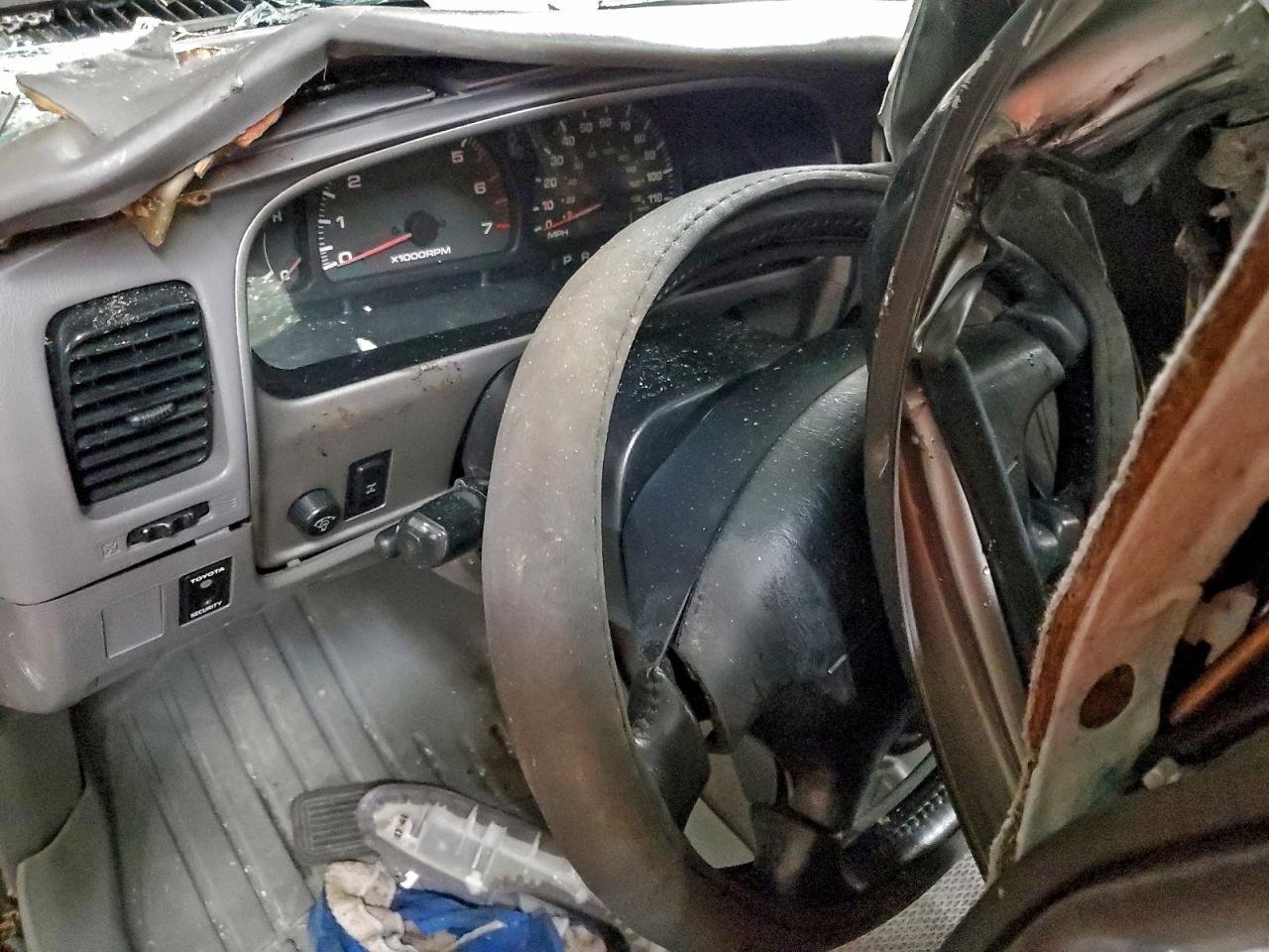 2002 TOYOTA 4Runner