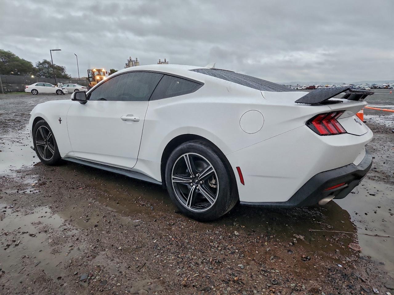 2024 FORD MUSTANG