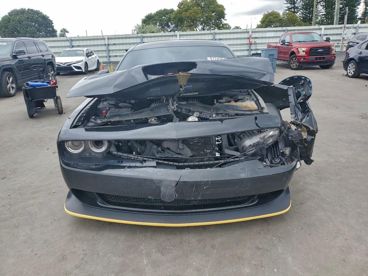 2022 DODGE Challenger