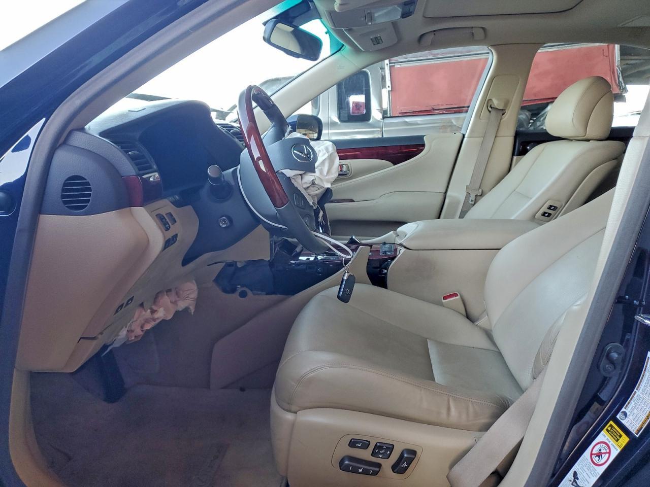 2007 LEXUS LS 460