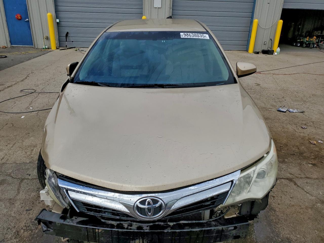 2012 TOYOTA CAMRY