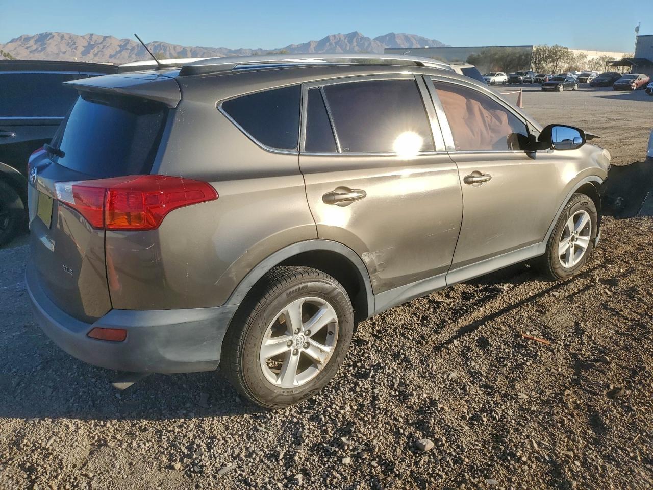 2014 TOYOTA RAV4