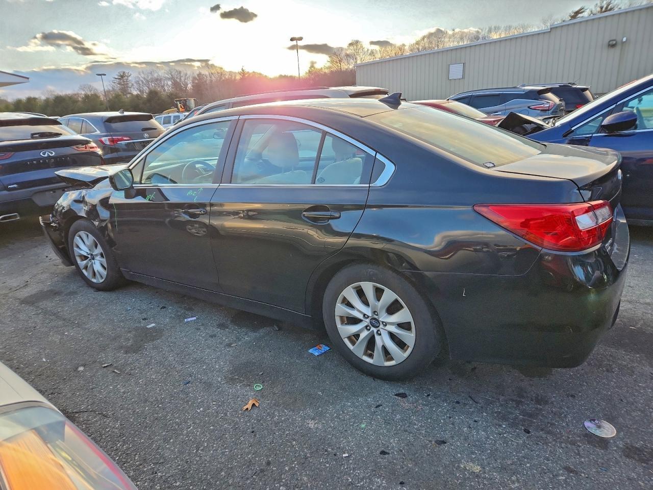 2016 SUBARU Legacy
