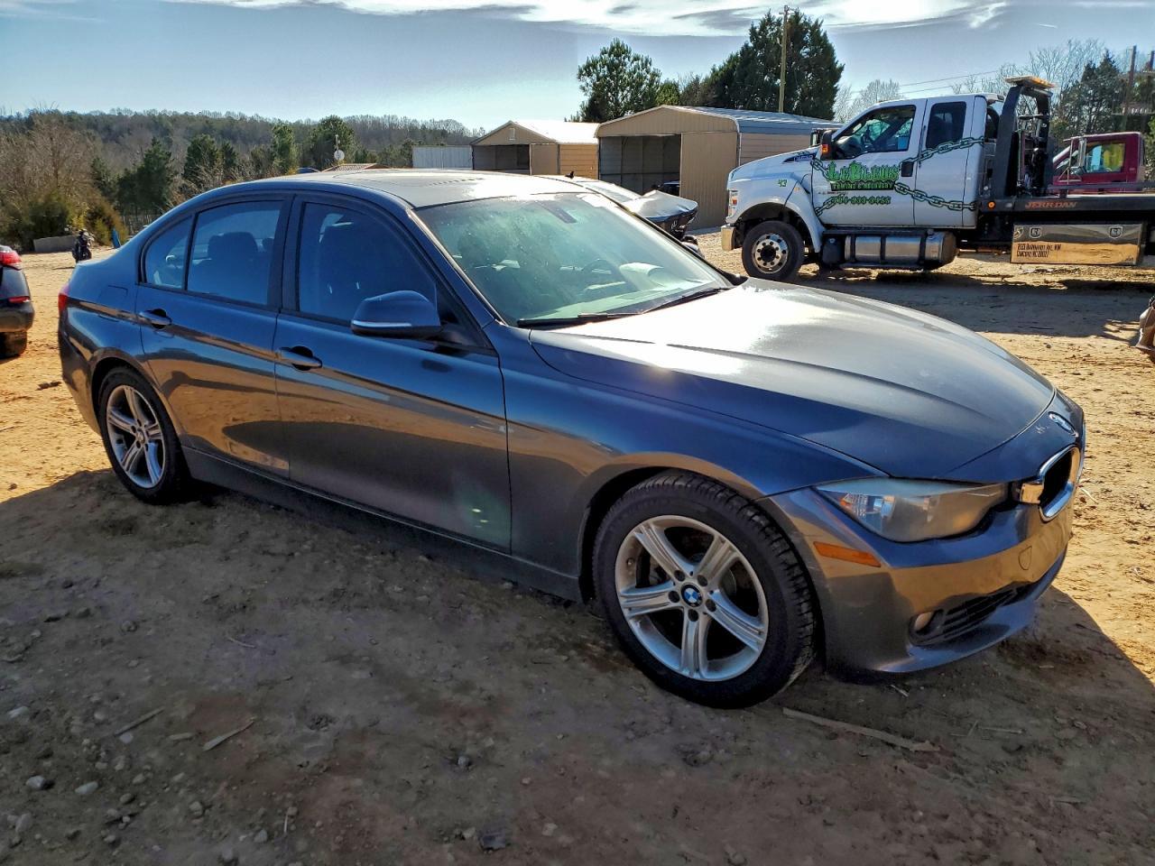 2013 BMW 3 SERIES
