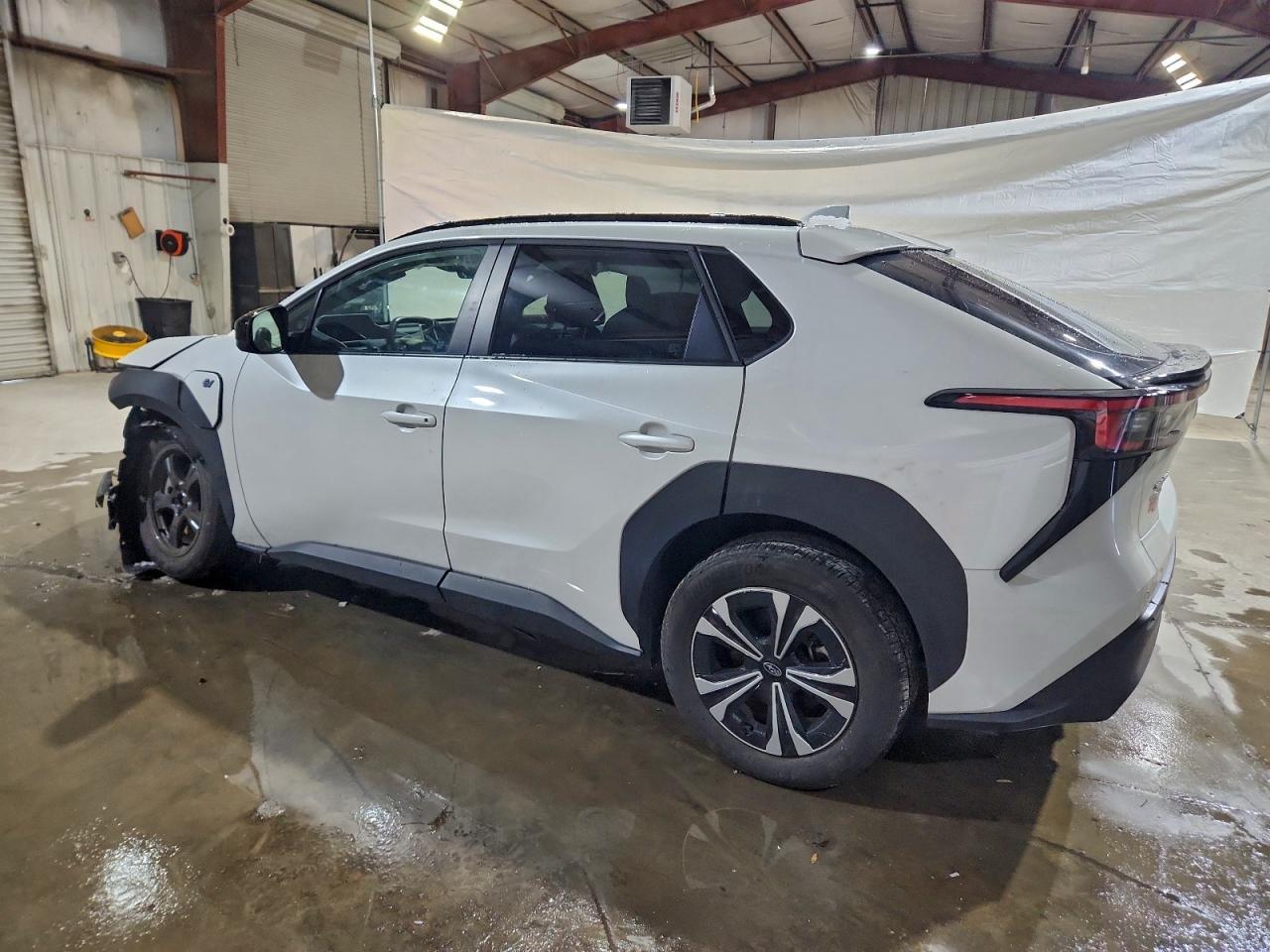 2024 SUBARU Solterra