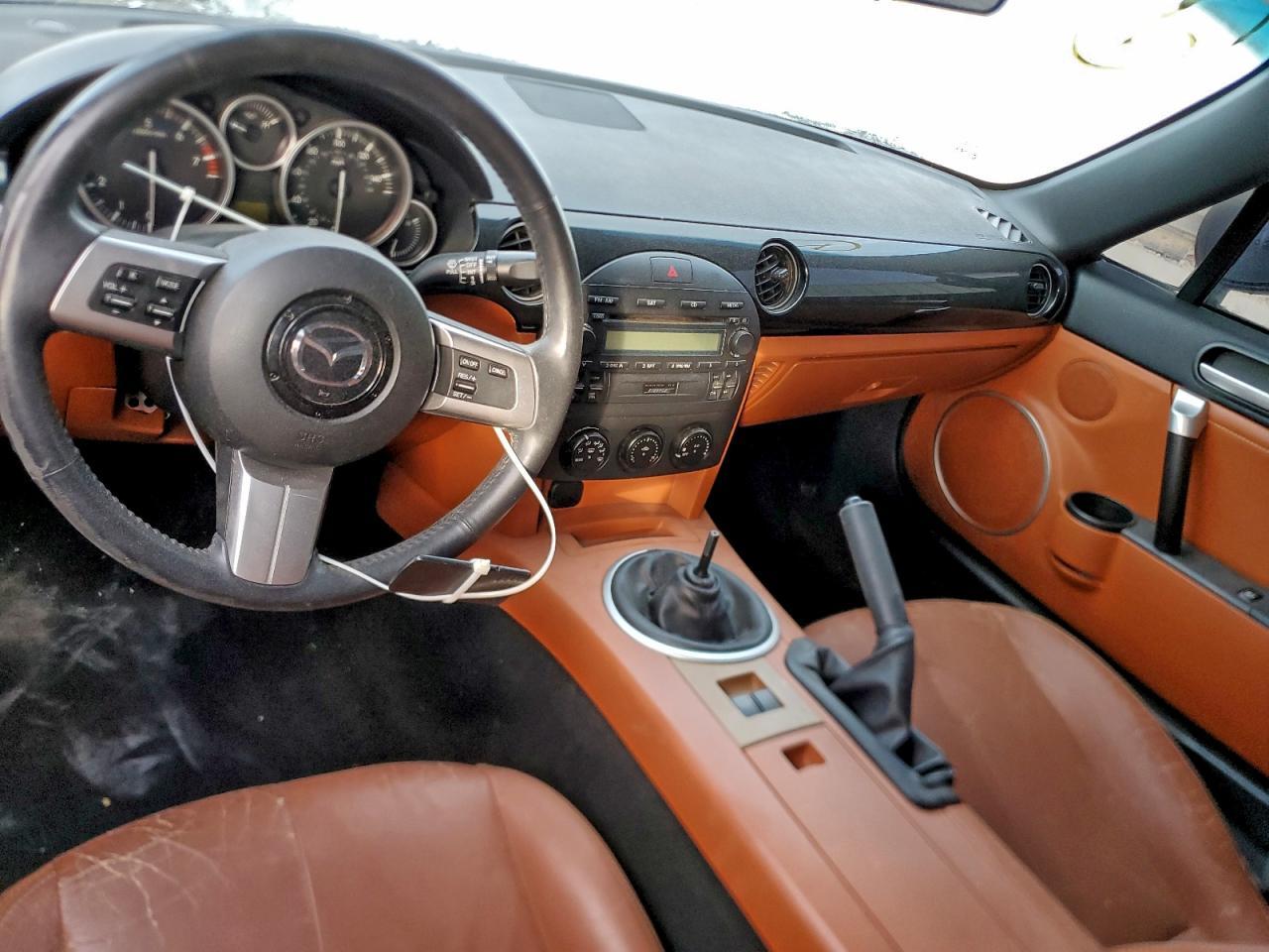 2006 MAZDA MX-5 Miata