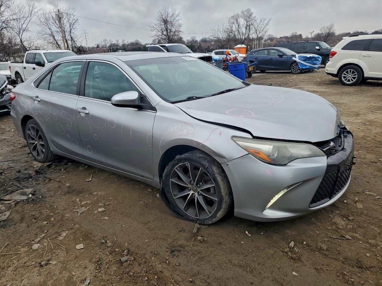 2015 TOYOTA CAMRY