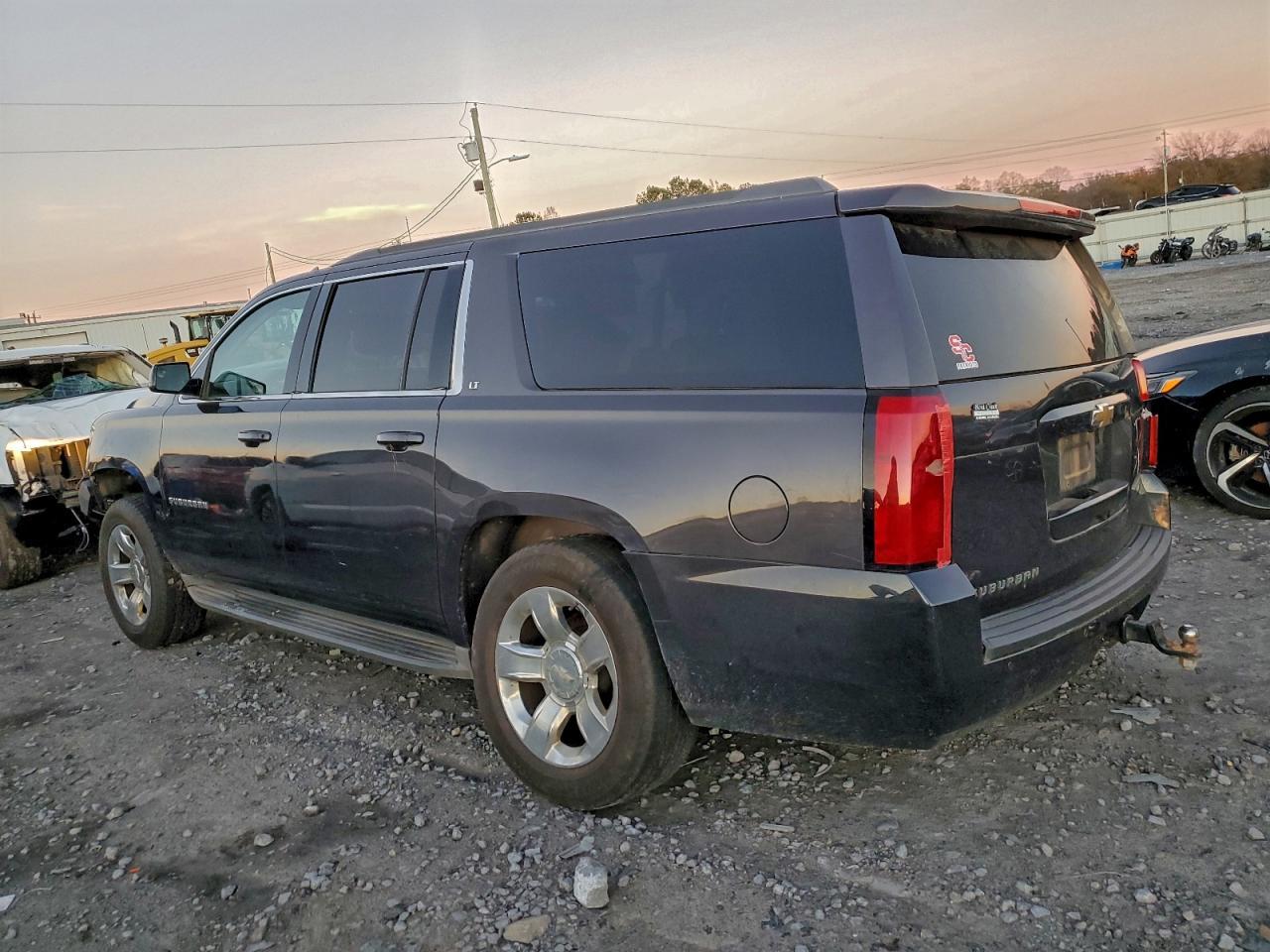 2015 CHEVROLET Suburban