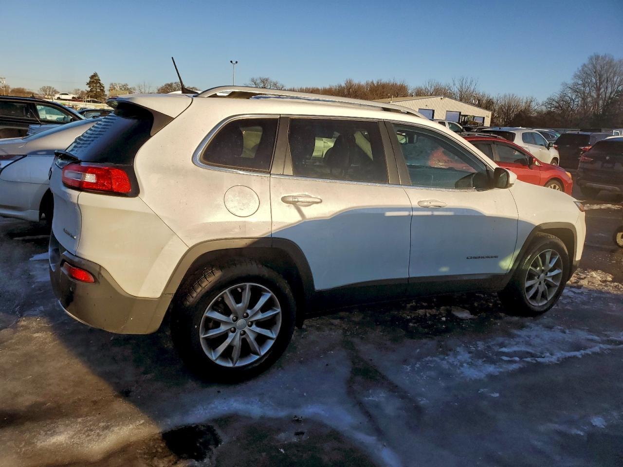2018 JEEP CHEROKEE