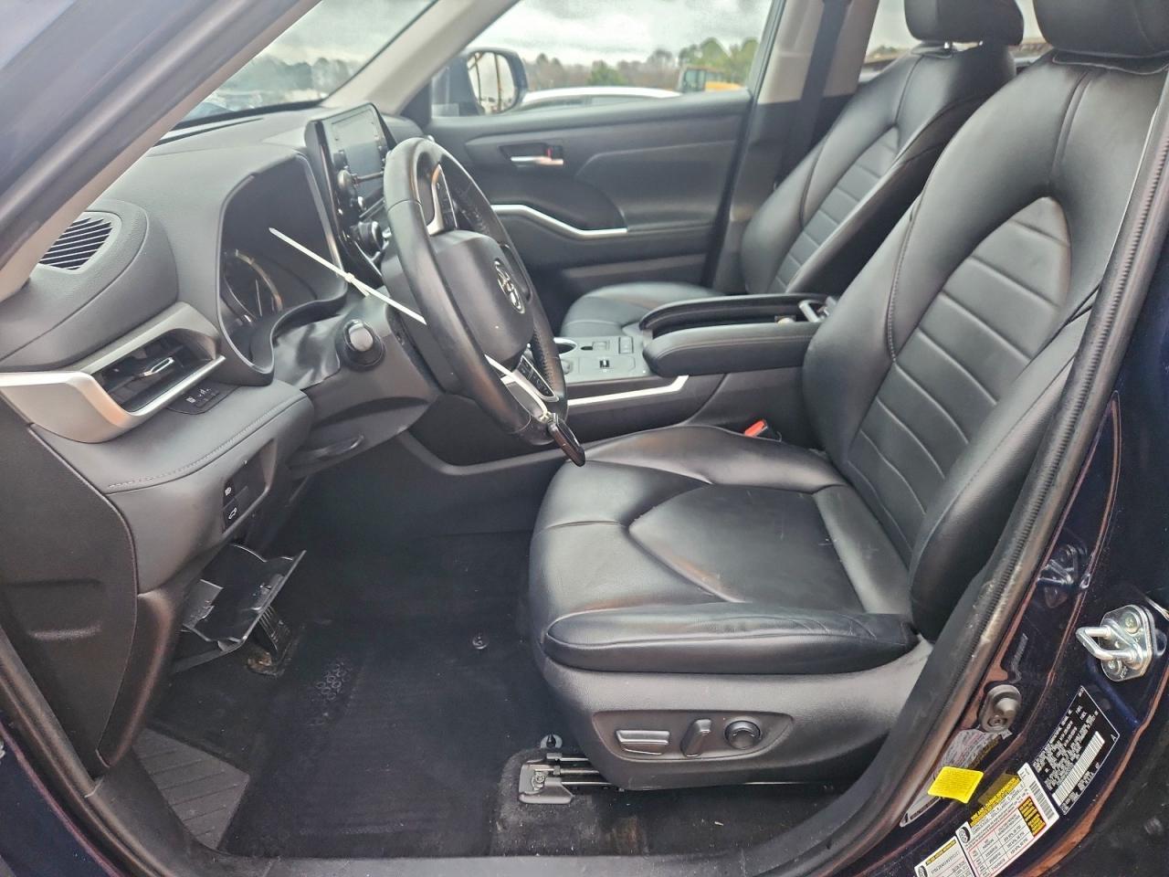 2022 TOYOTA HIGHLANDER