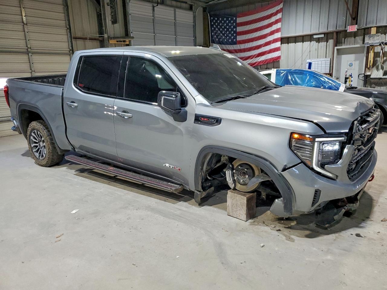 2023 GMC Sierra