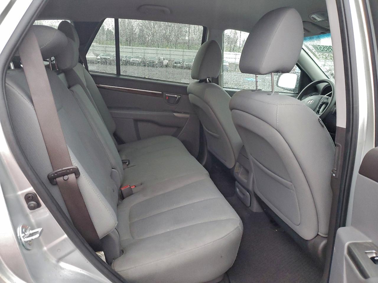 2011 HYUNDAI SANTA FE