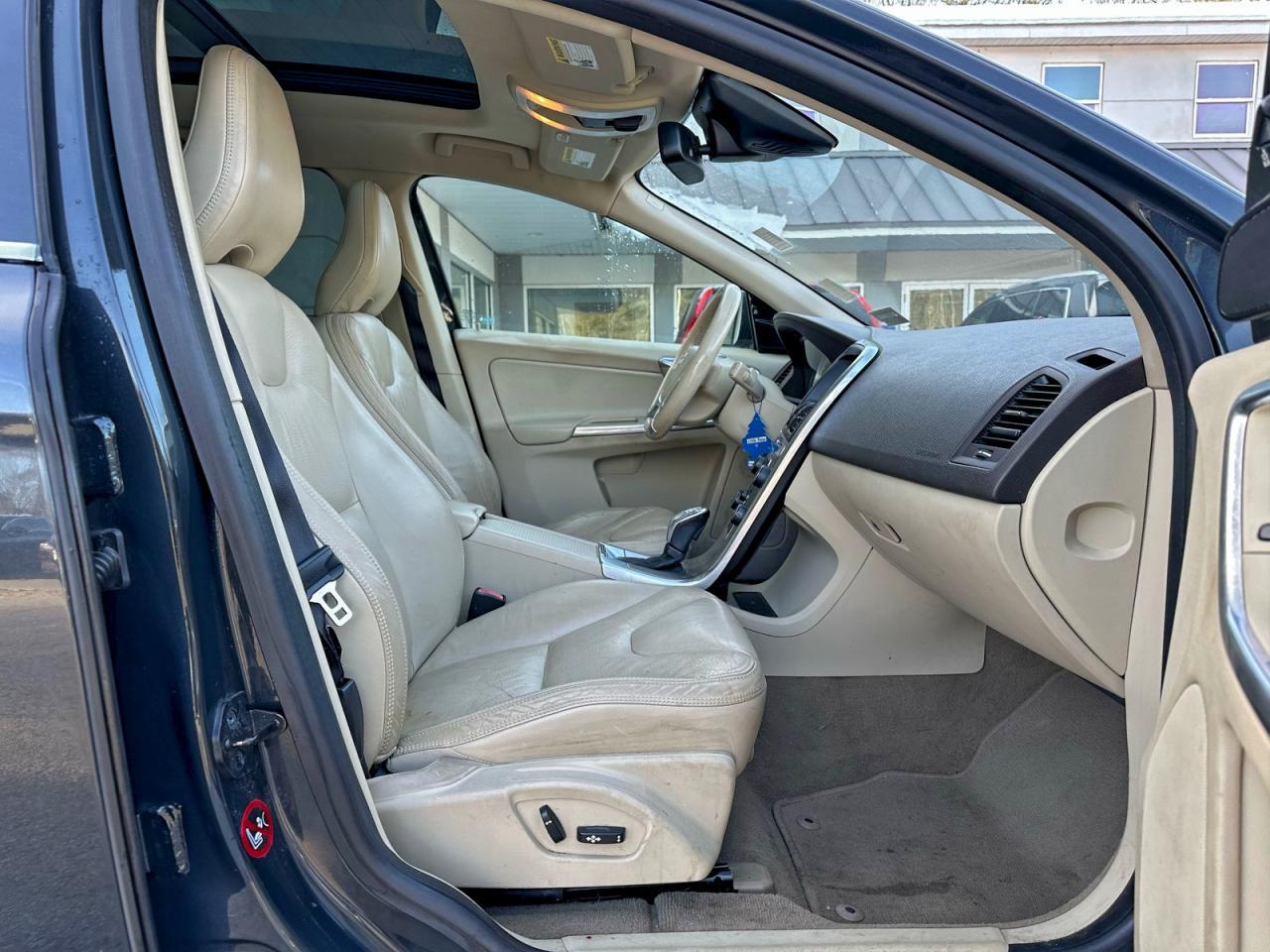 2013 VOLVO XC60
