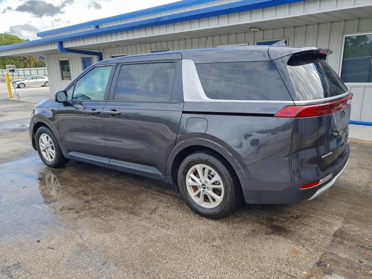 2024 KIA Carnival