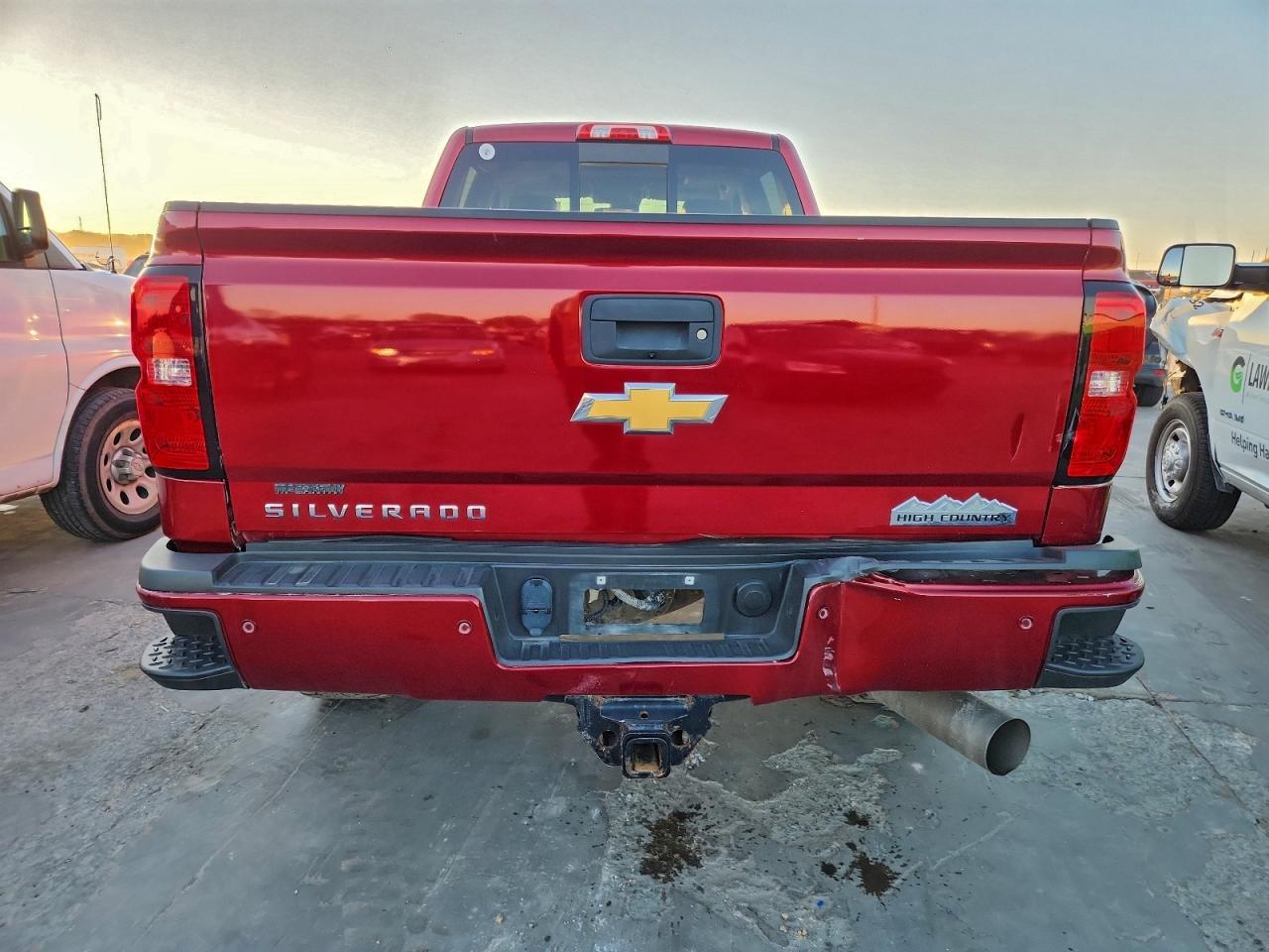2018 CHEVROLET Silverado