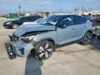 2022 VOLVO C40