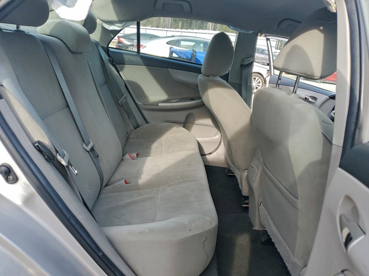 2012 TOYOTA COROLLA