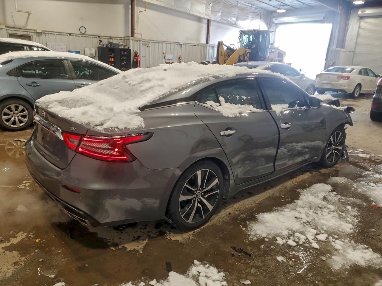 2022 NISSAN Maxima