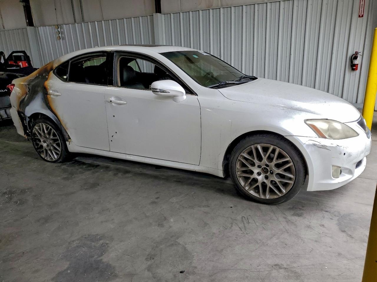 2009 LEXUS IS 250