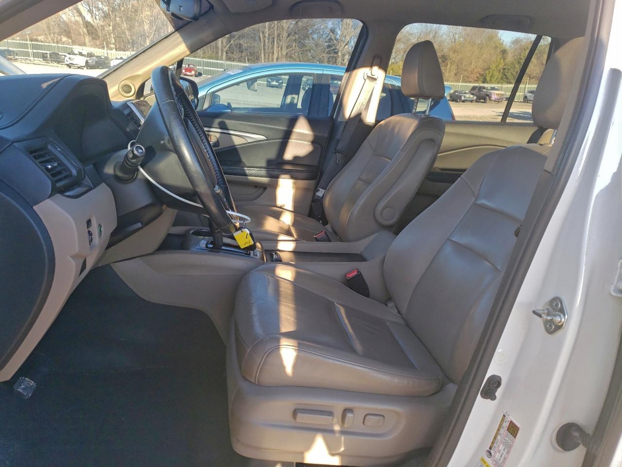 2016 HONDA PILOT