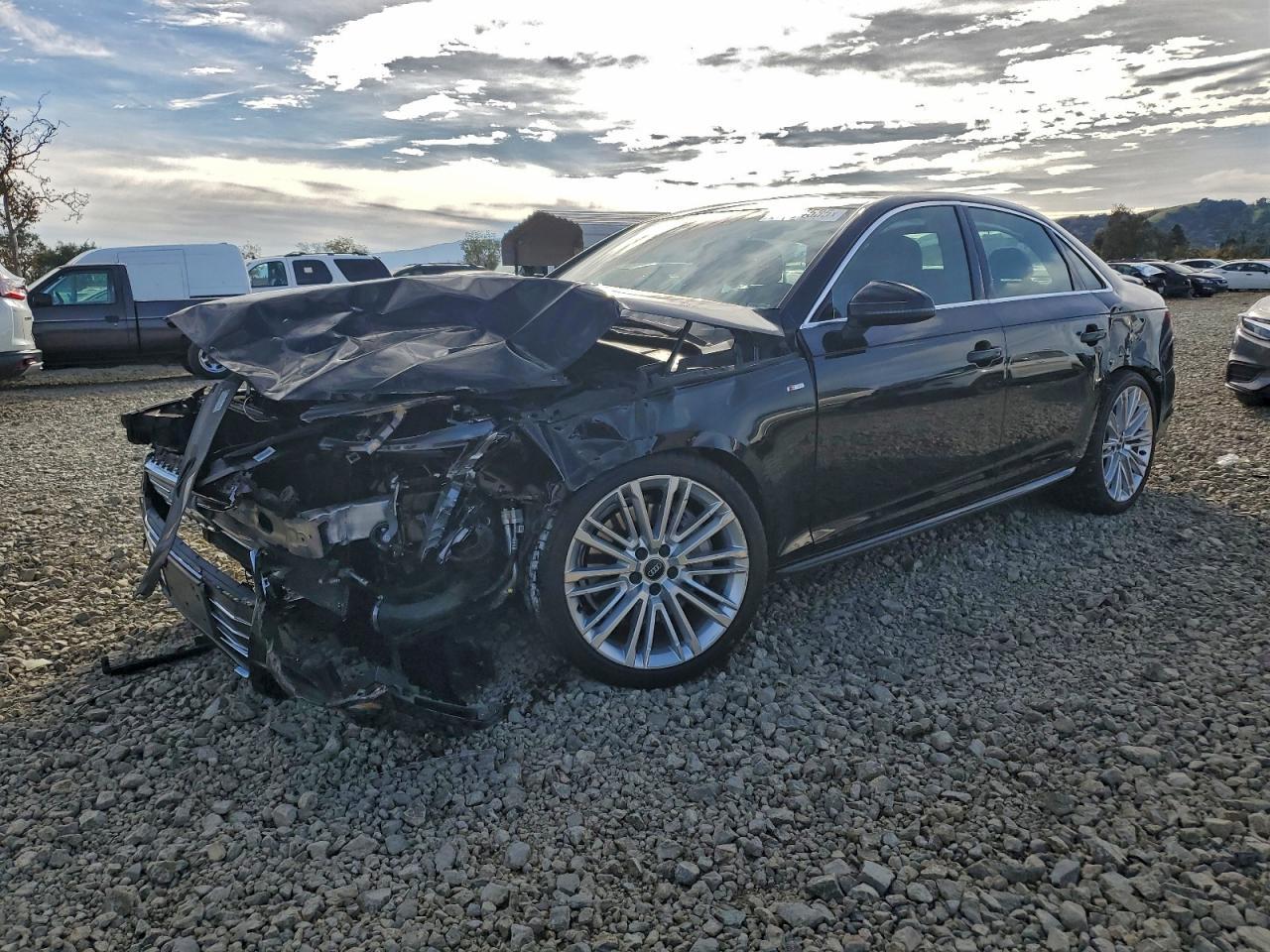 2017 AUDI A4
