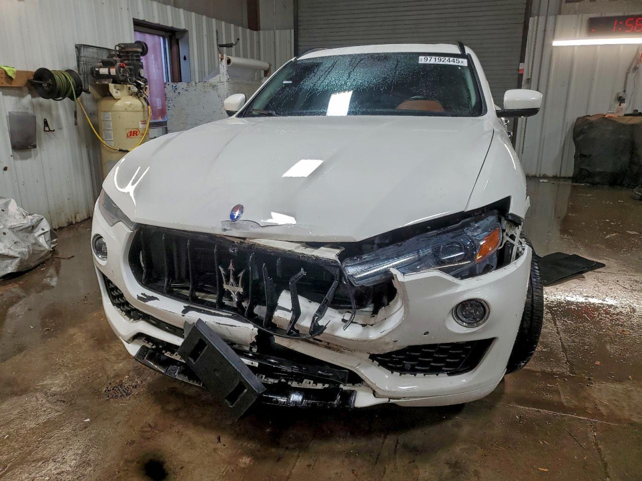 2017 MASERATI Levante