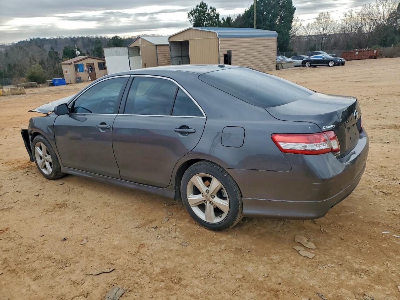 2011 TOYOTA CAMRY