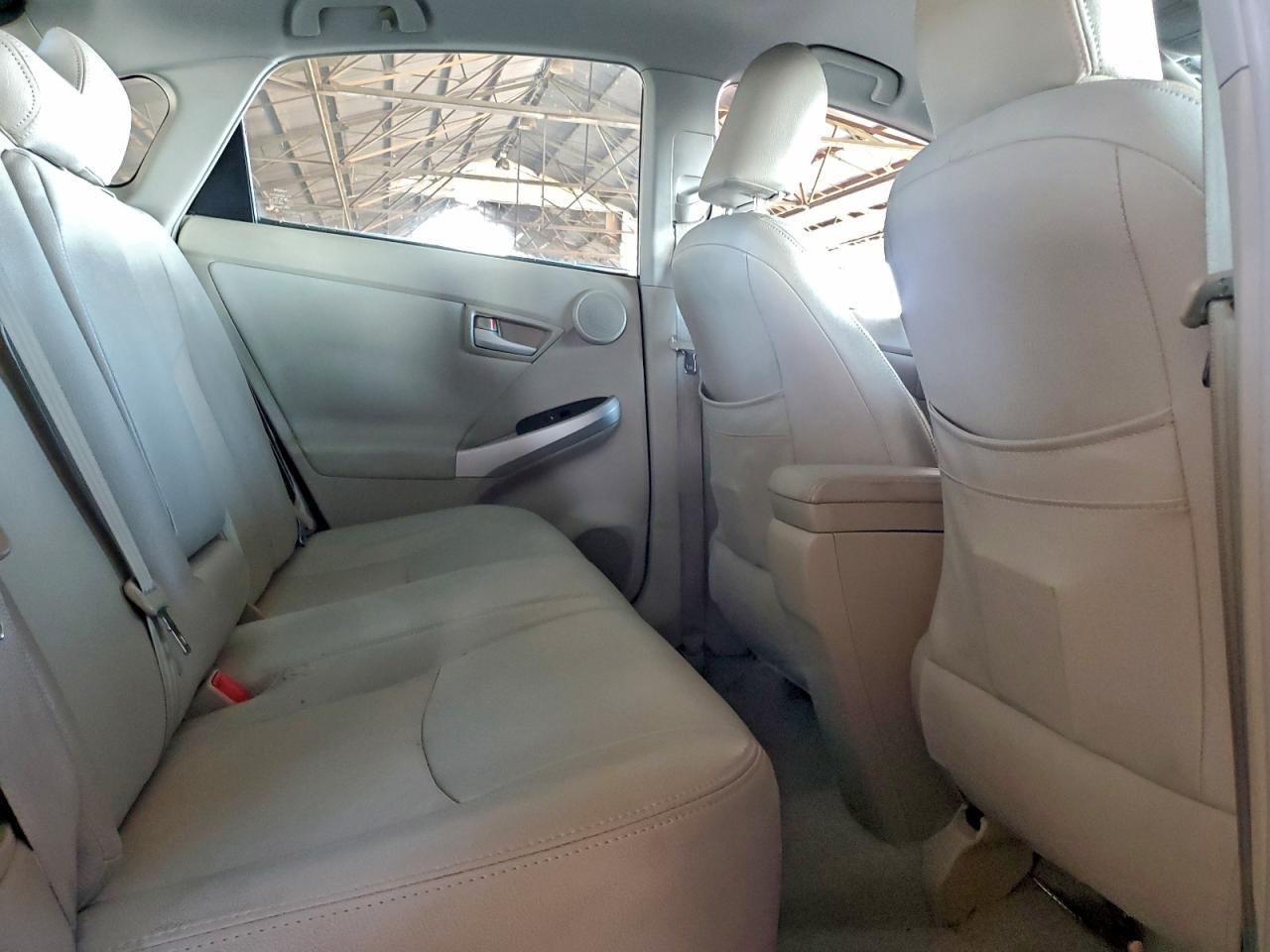 2010 TOYOTA PRIUS
