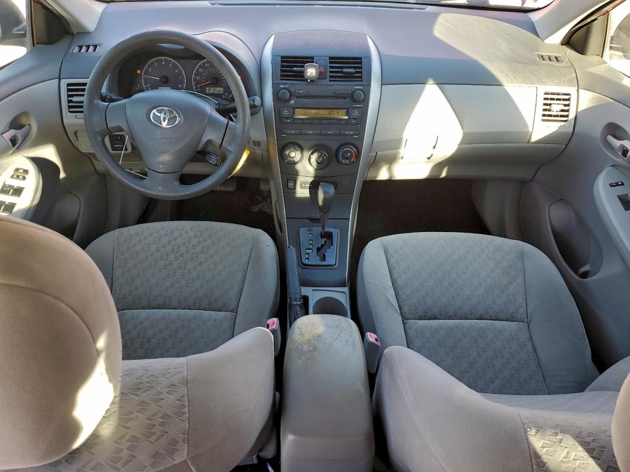 2009 TOYOTA COROLLA
