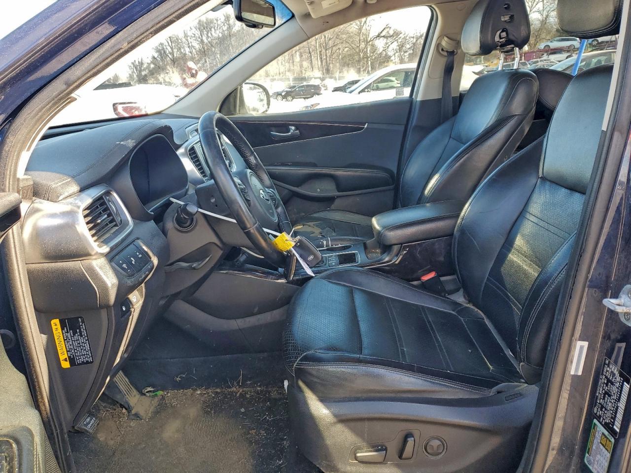 2016 KIA SORENTO