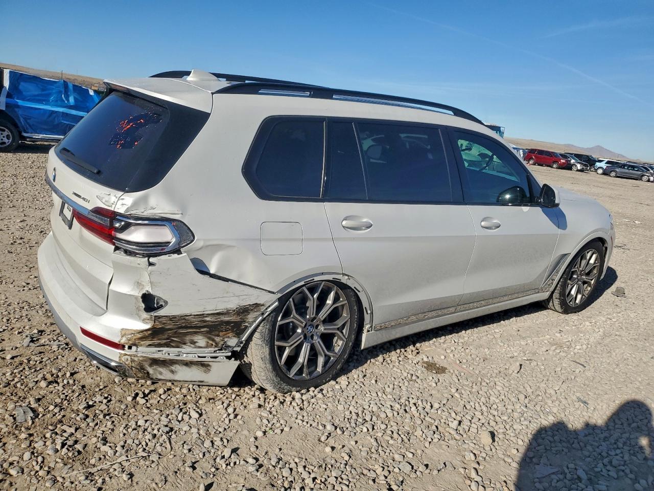 2020 BMW X7