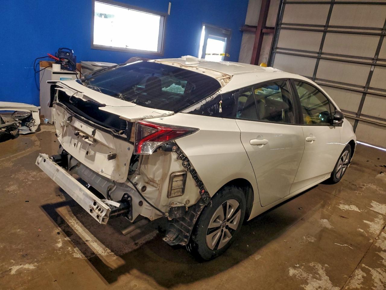 2018 TOYOTA PRIUS