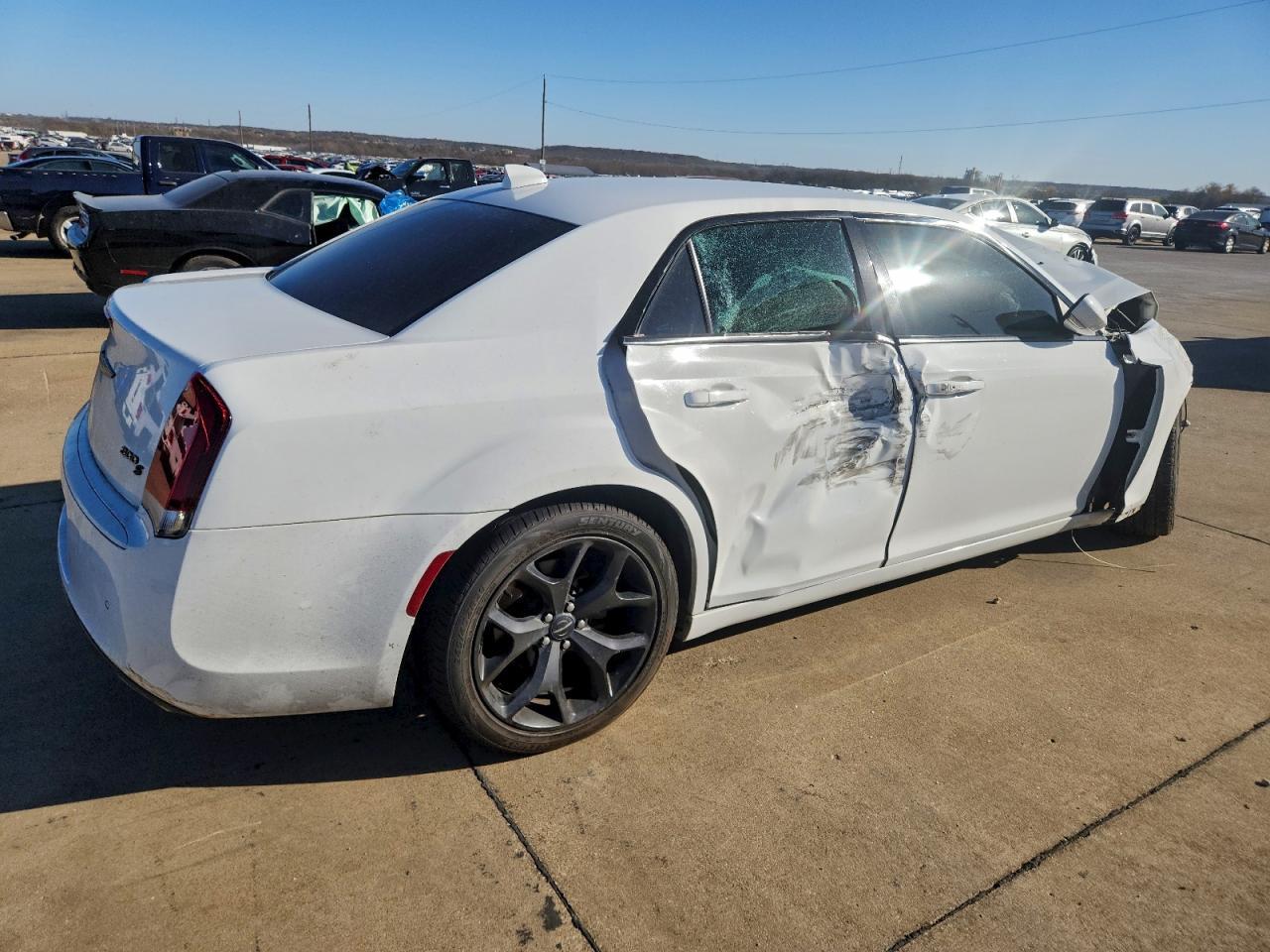 2021 CHRYSLER 300