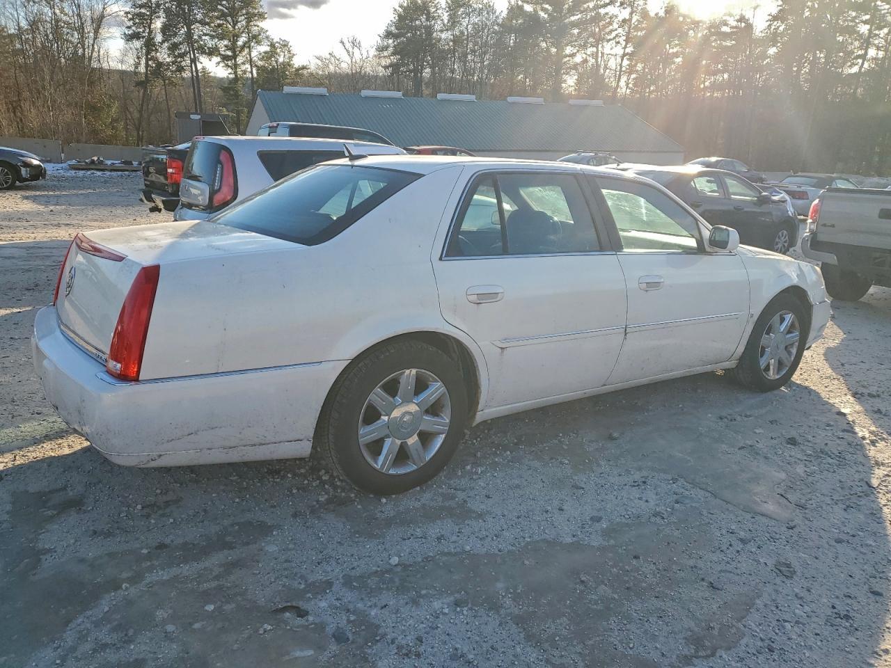 2006 CADILLAC DTS