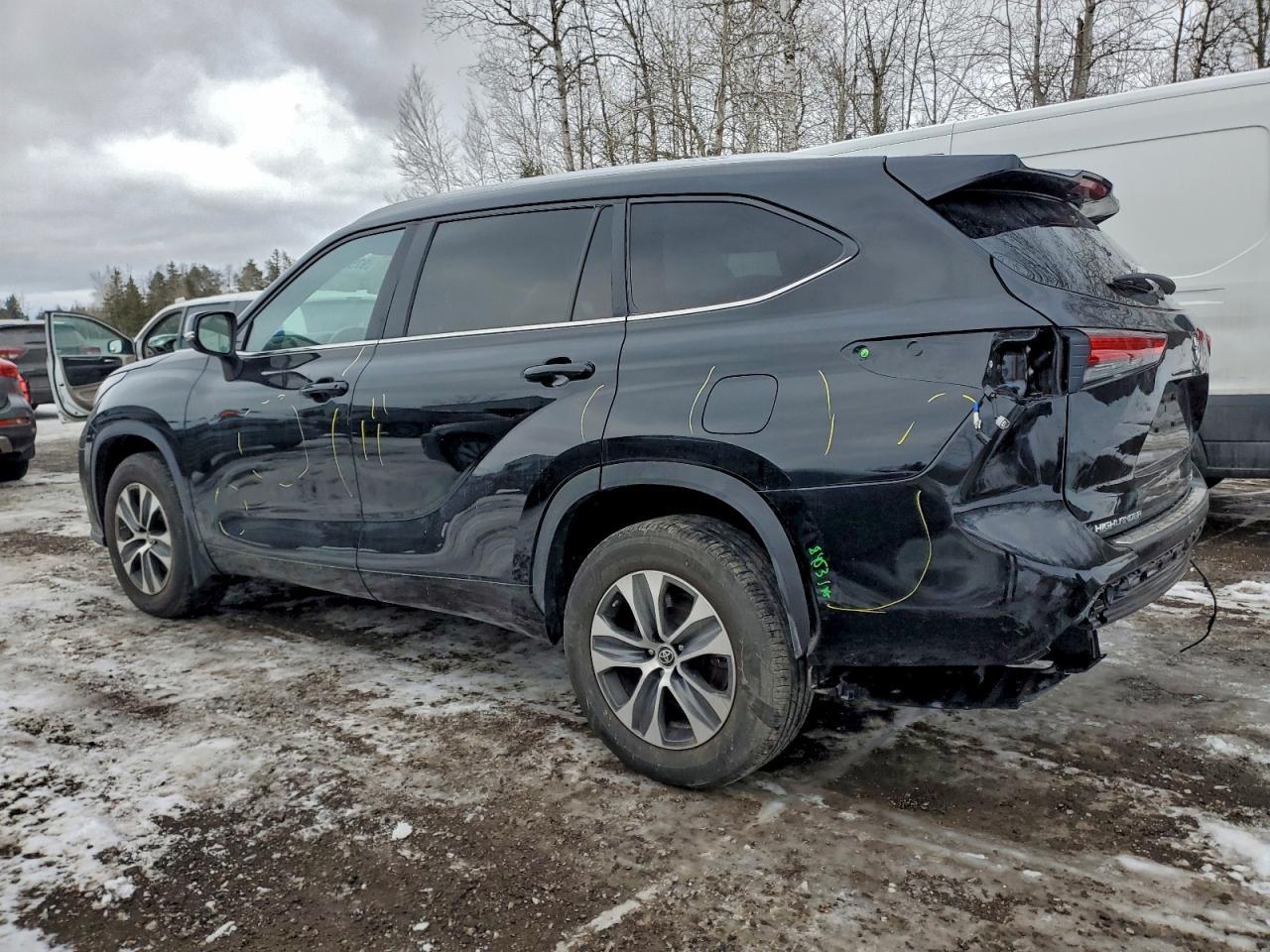 2023 TOYOTA HIGHLANDER