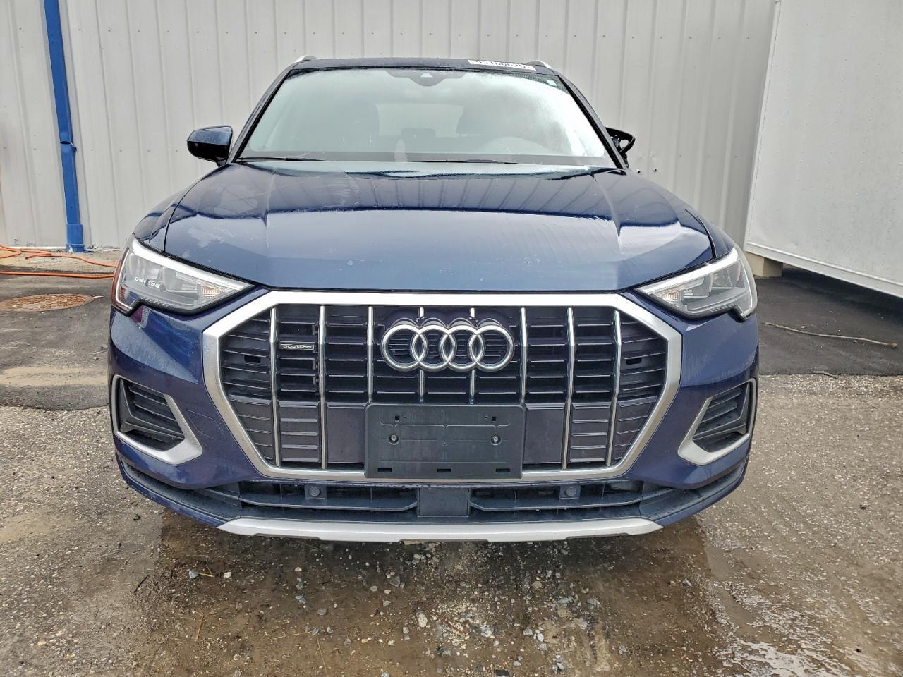 2019 AUDI Q3
