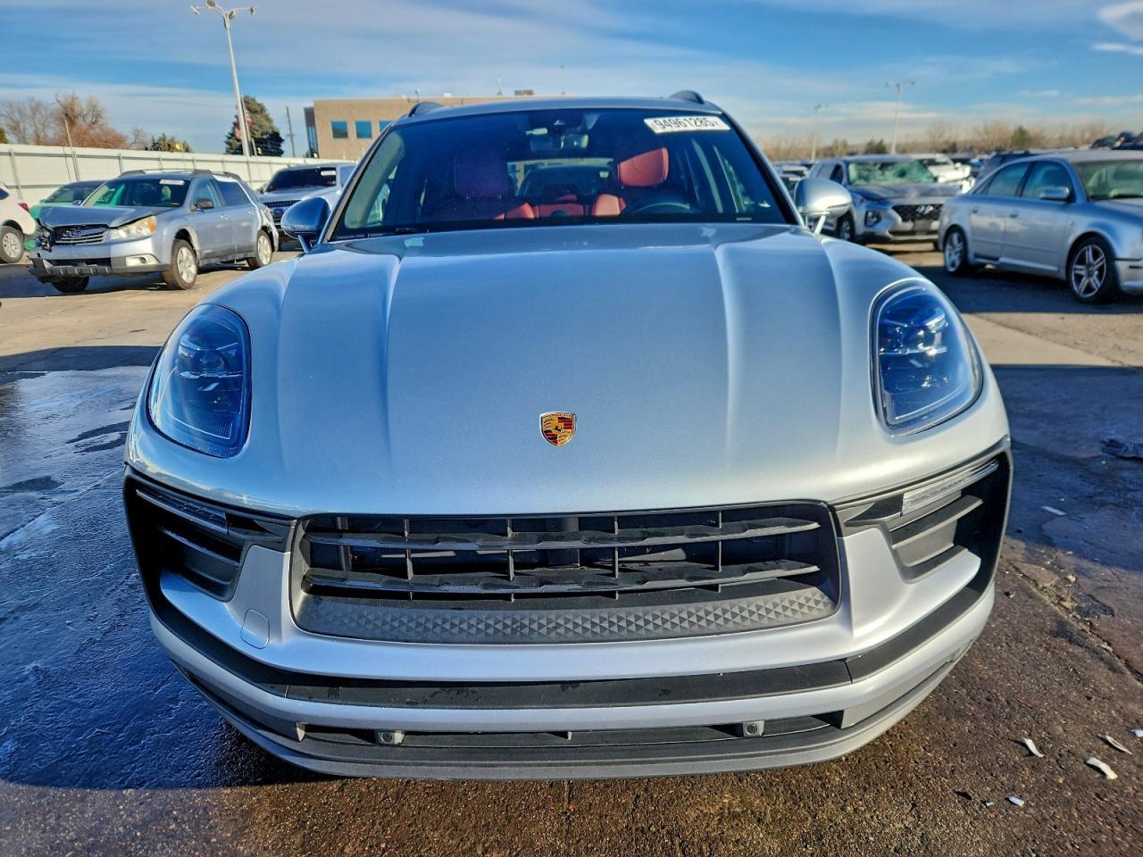 2022 PORSCHE Macan