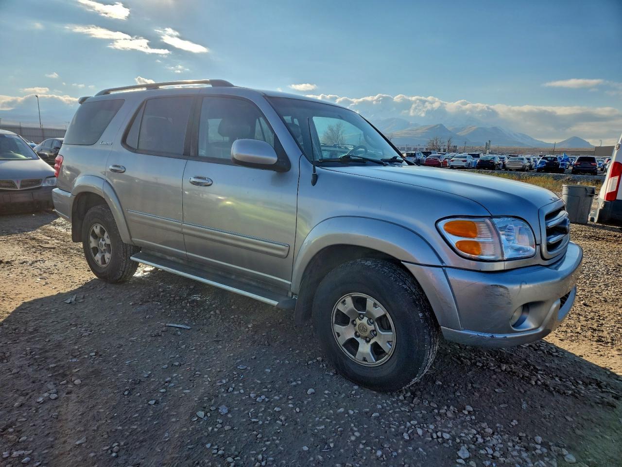 2001 TOYOTA Sequoia