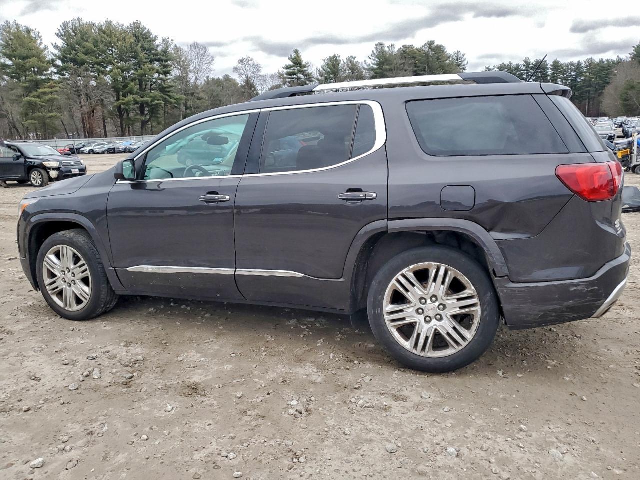 2017 GMC ACADIA