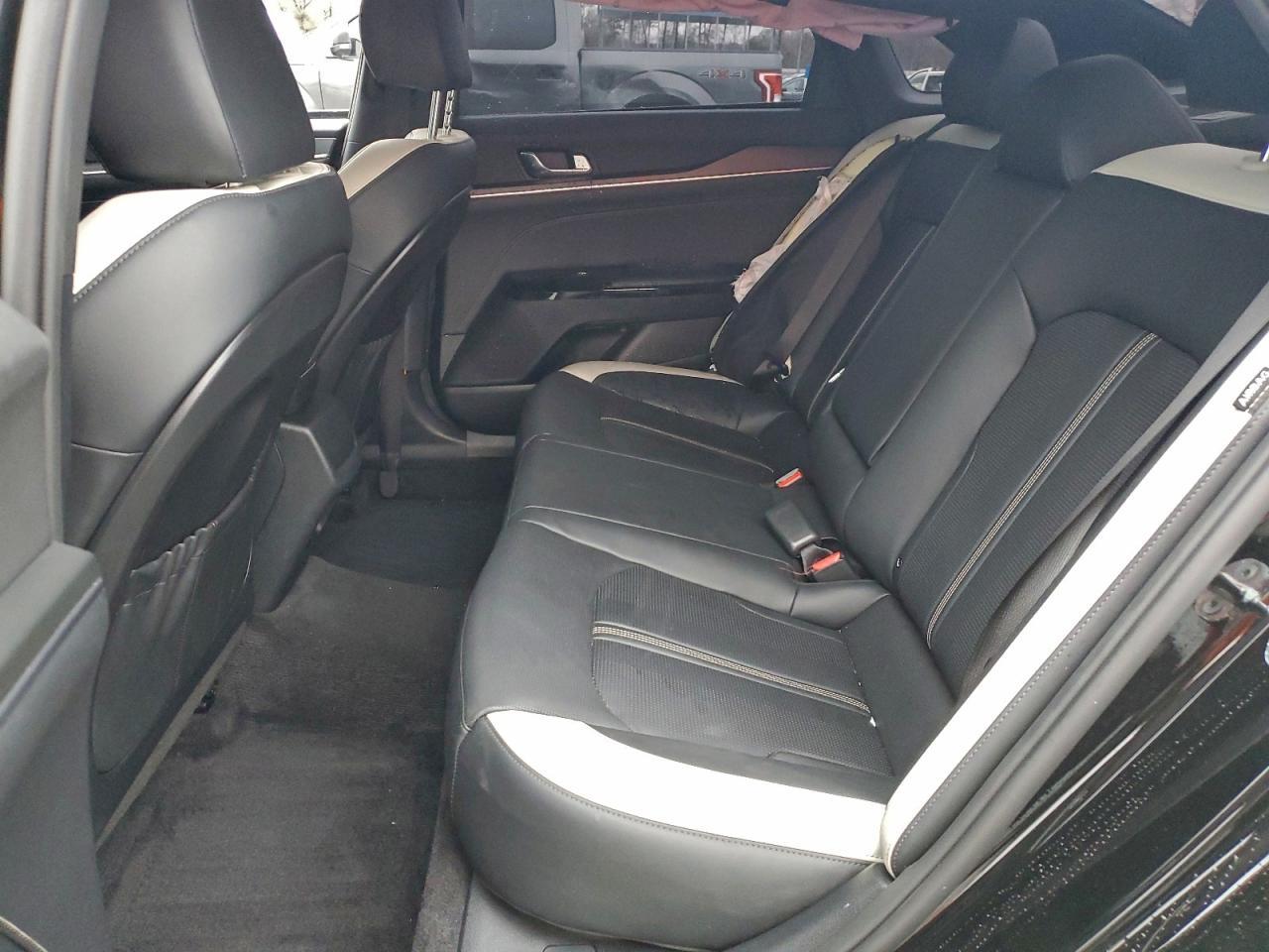 2025 KIA K5