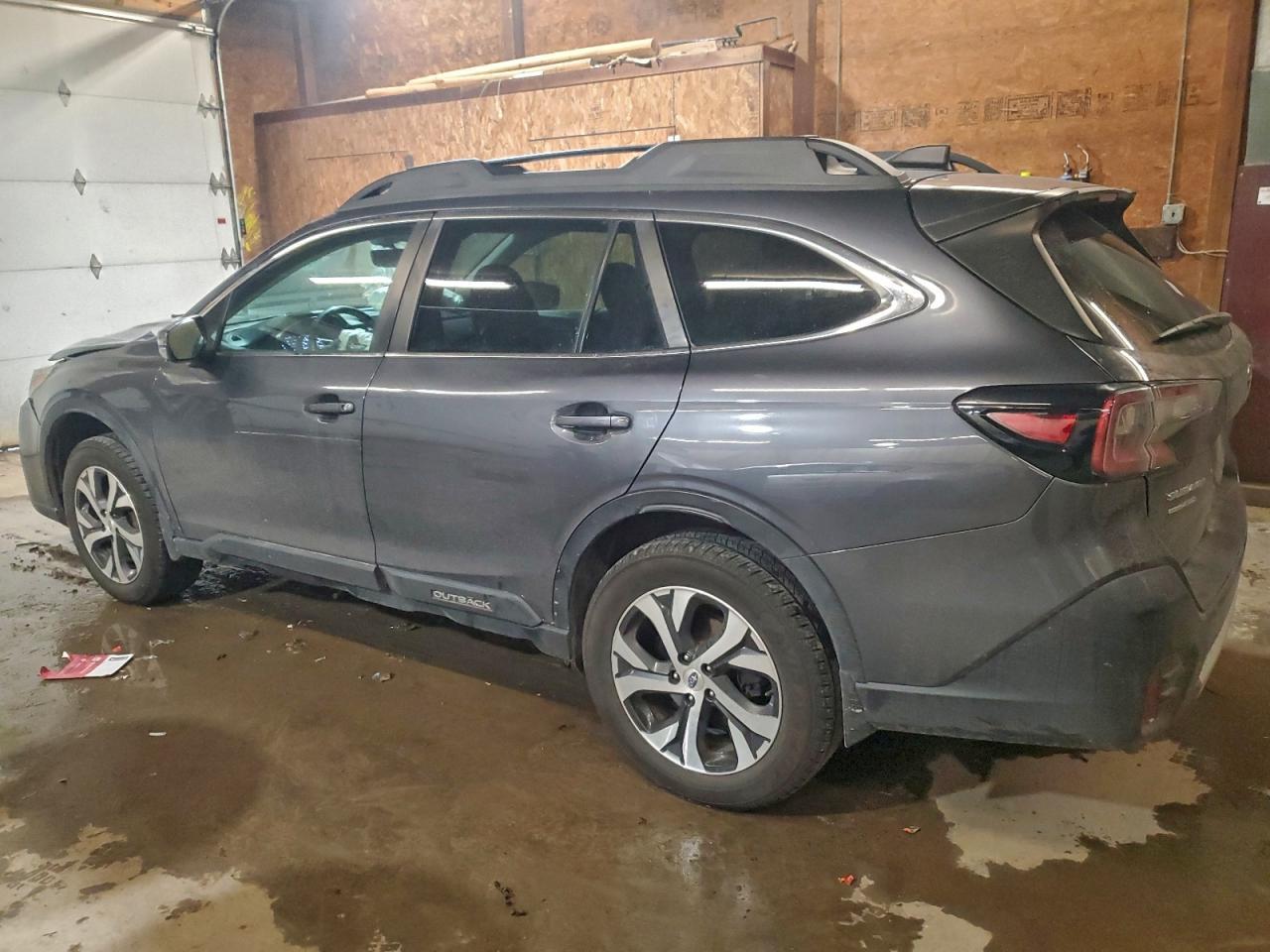 2021 SUBARU Outback