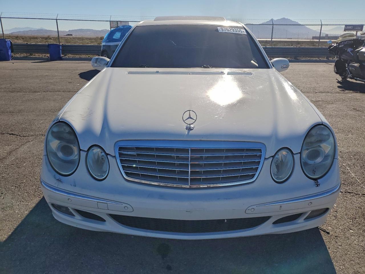 2006 MERCEDES-BENZ E-Class