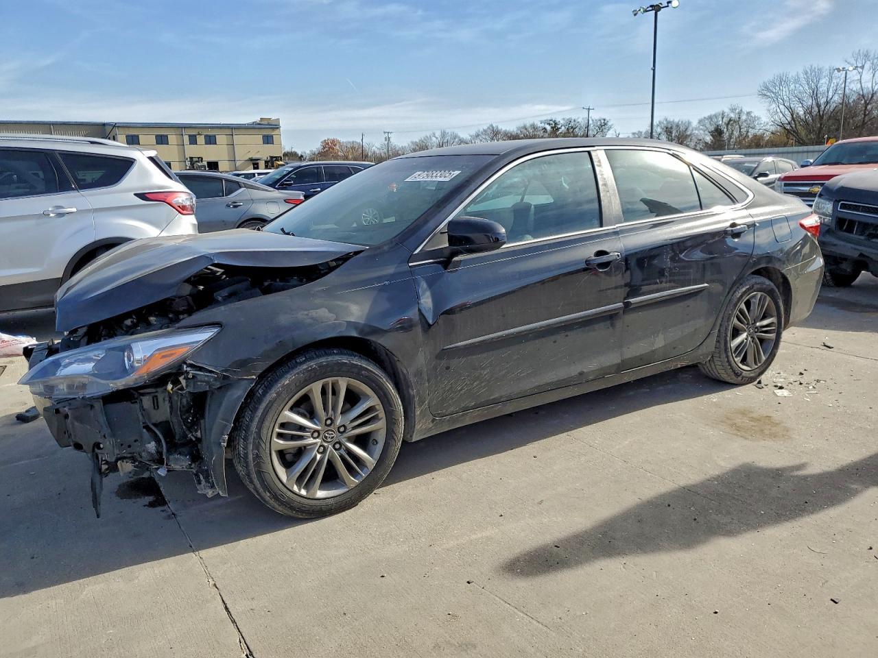 2015 TOYOTA CAMRY