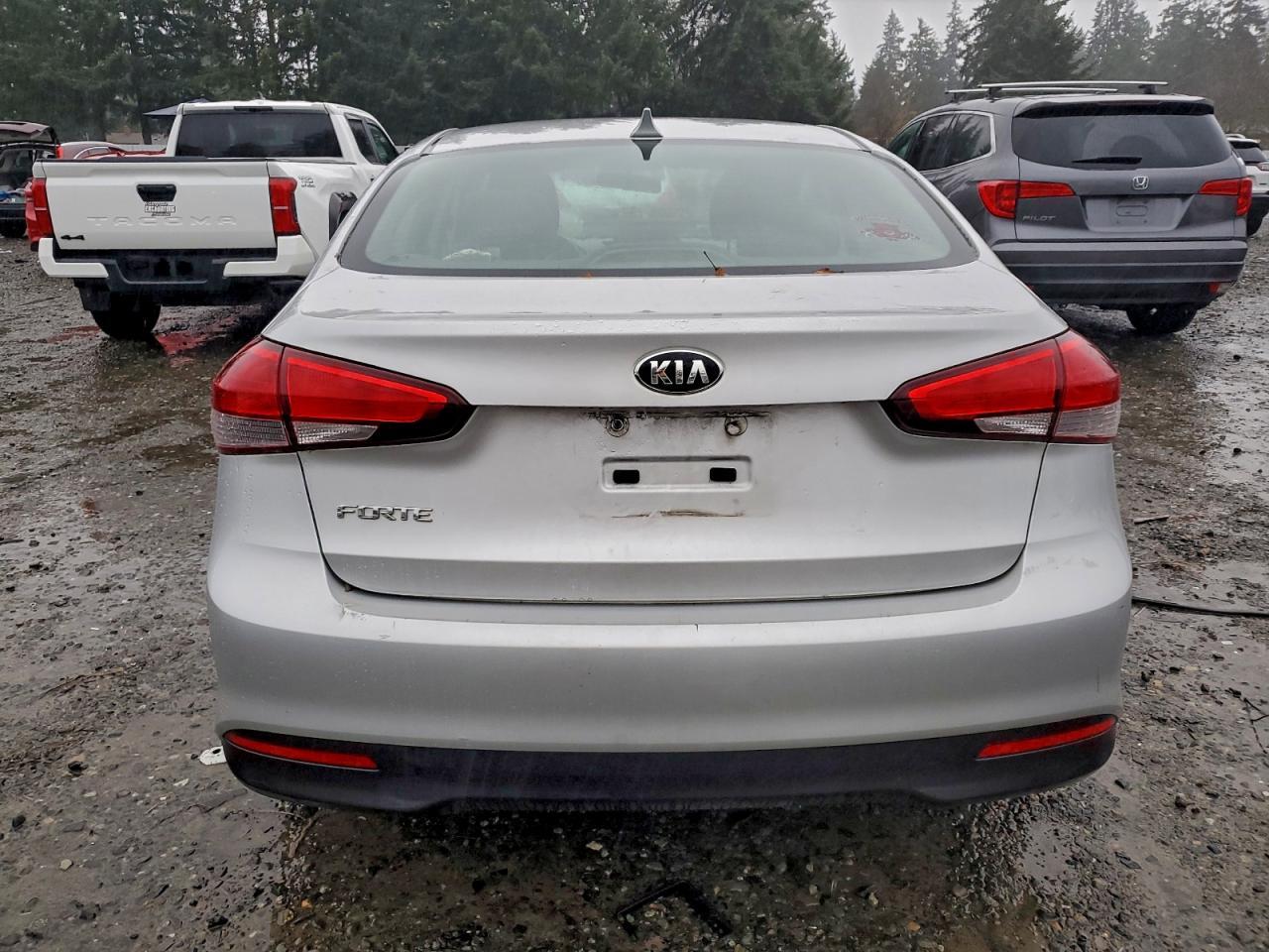 2017 KIA FORTE