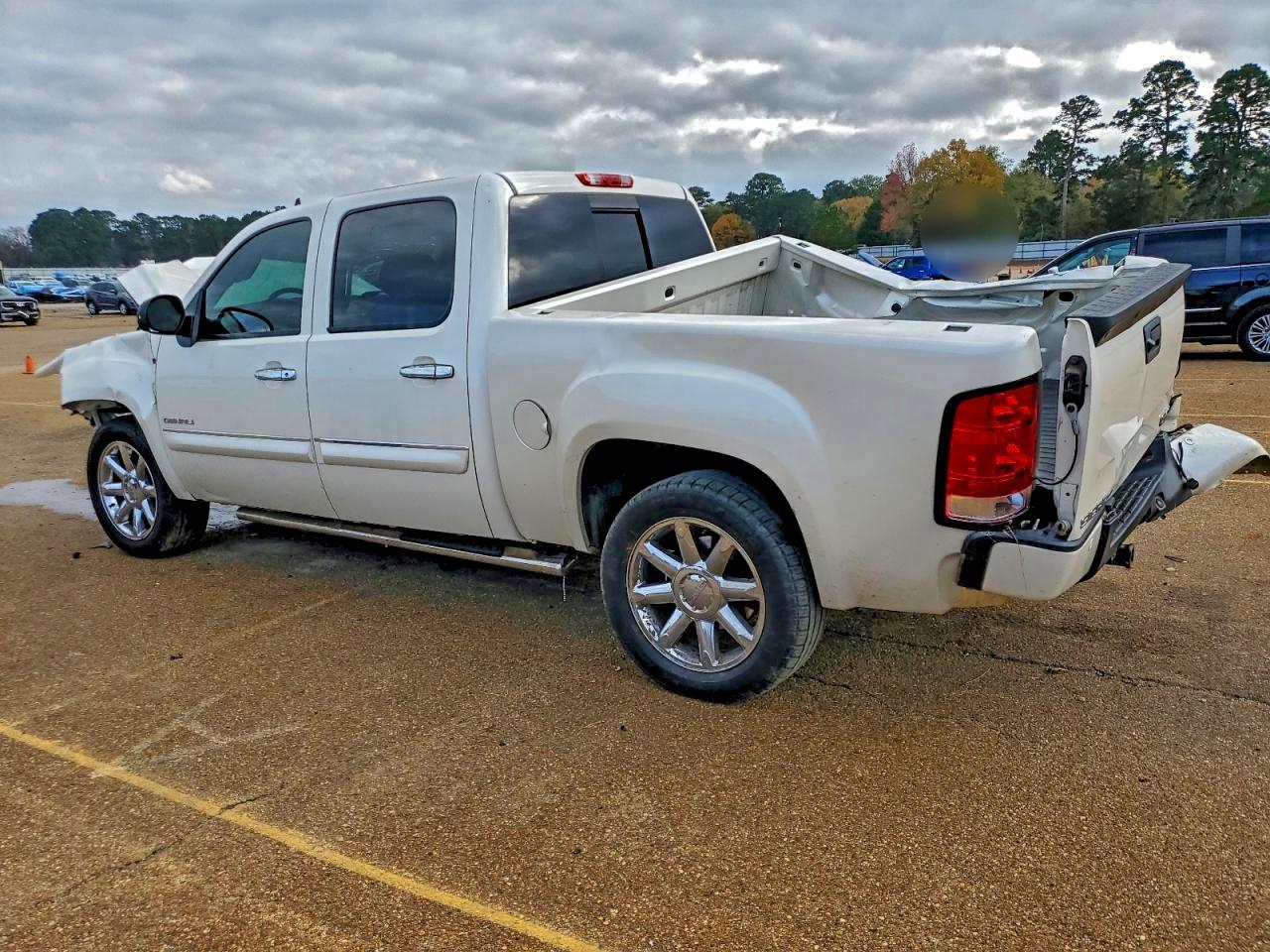 2013 GMC Sierra