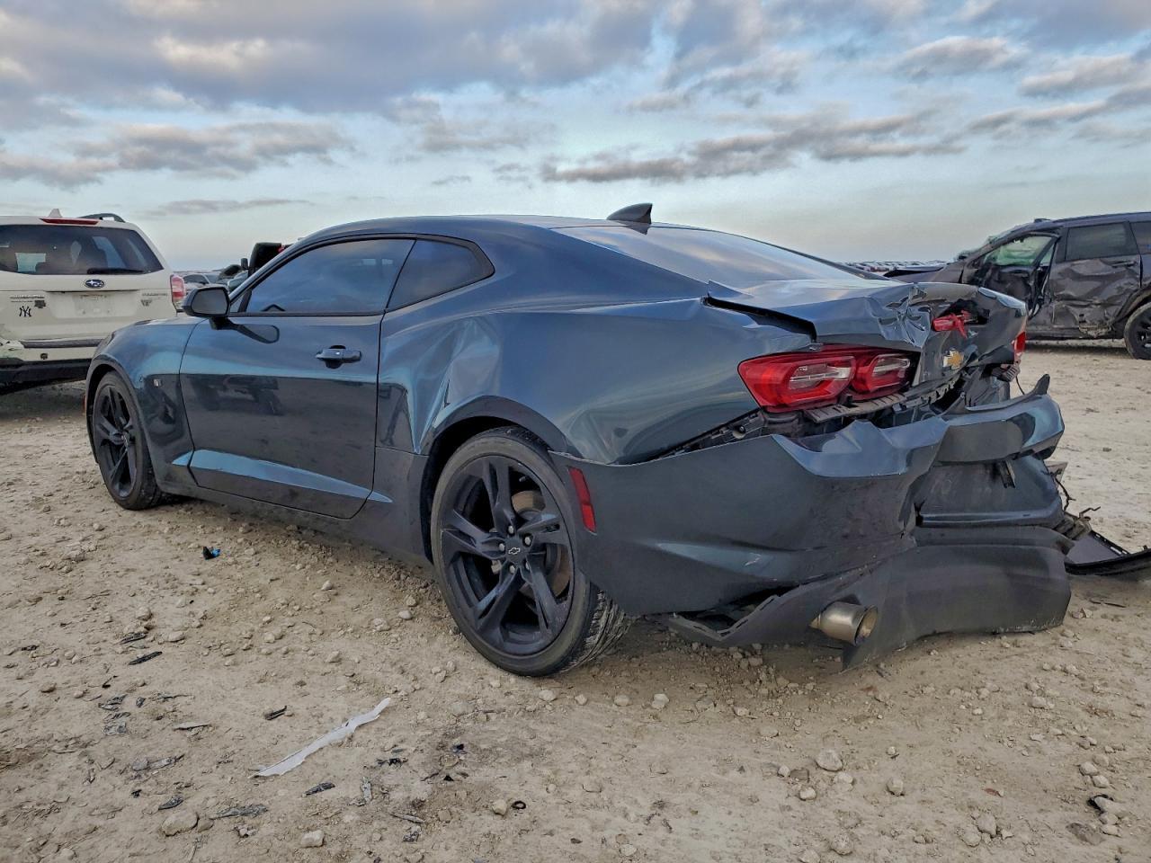 2021 CHEVROLET Camaro