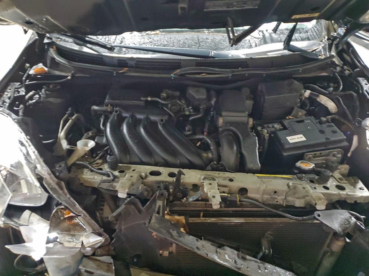 2012 NISSAN VERSA