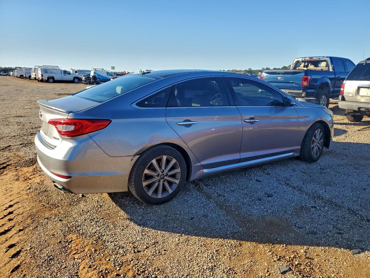 2016 HYUNDAI SONATA